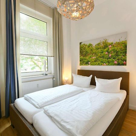 Haus Inselrose Ferienwohnung Wildrose Юст Екстер'єр фото