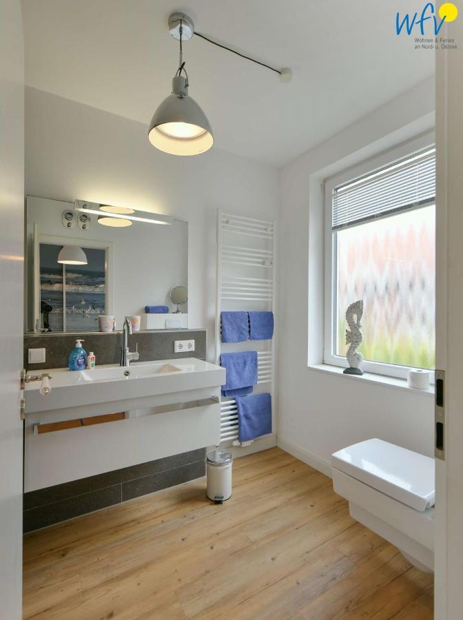 Haus Inselrose Ferienwohnung Wildrose Юст Екстер'єр фото