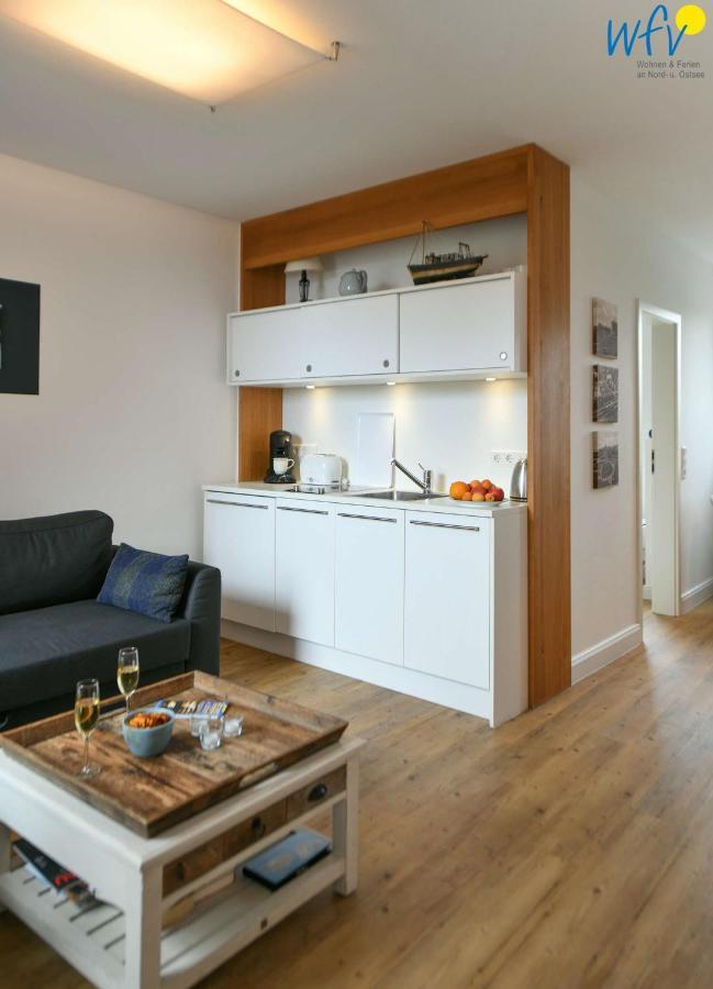 Haus Inselrose Ferienwohnung Wildrose Юст Екстер'єр фото
